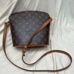 Louis Vuitton Drouot crossbody bag